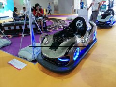 “飄移碰碰車”成為冬季室內游玩的*佳游樂設備